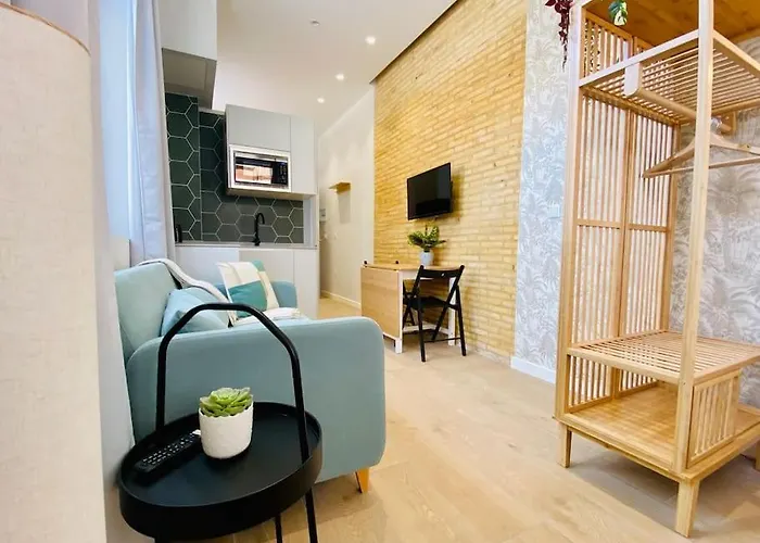 Florit Flats - The Cabanyal Suites 02 * Walencja