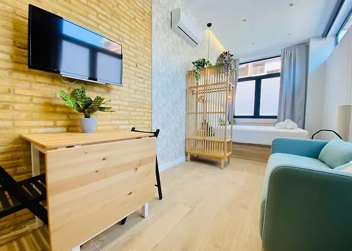 Florit Flats - The Cabanyal Suites 02 * Walencja